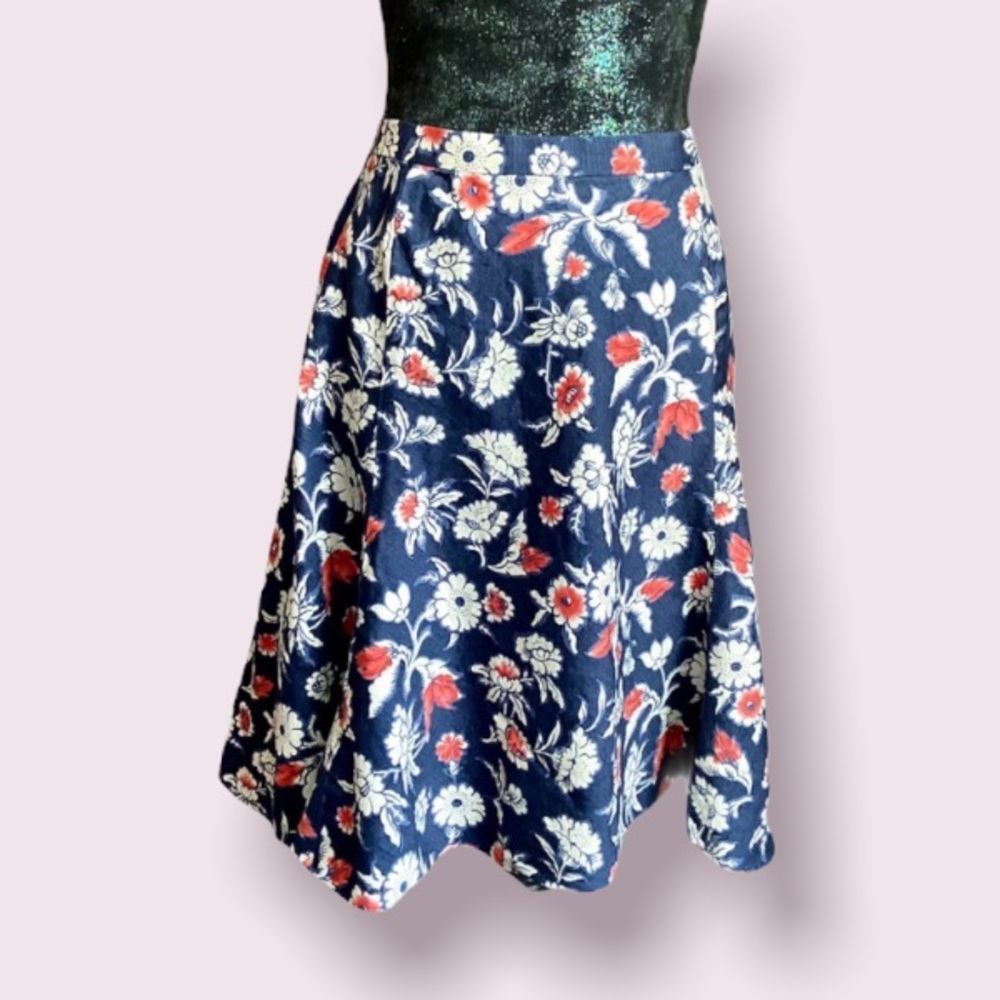 American Living Blue, White & Red Floral Skirt